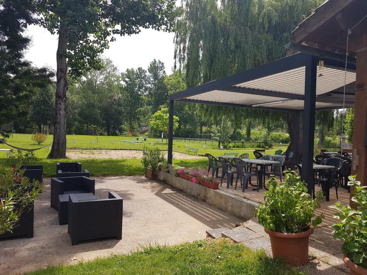 Camping Le Mouliat Hotel Moncrabeau Luaran gambar